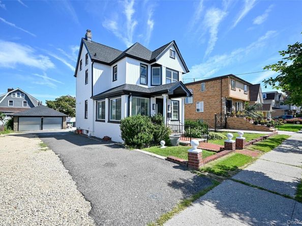 15425 13th Avenue, Whitestone NY 11357