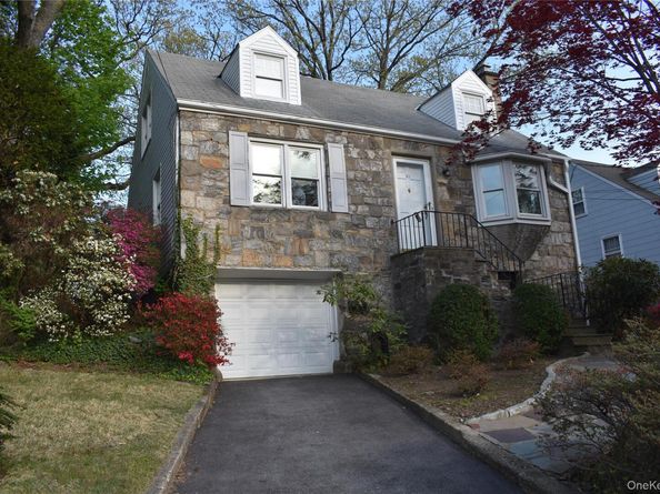 38 Gramercy Avenue, Yonkers NY 10701