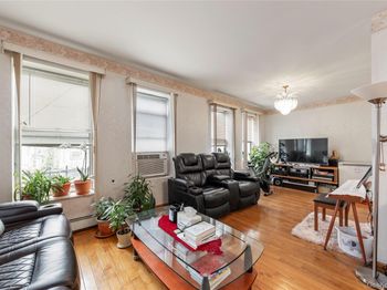 1727 E 14th Street