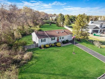 9 Hickory Lane