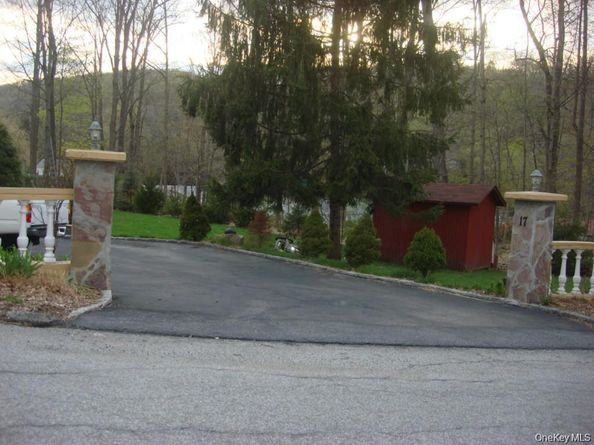 17 Sherwood Road, Cortlandt Manor NY 10567
