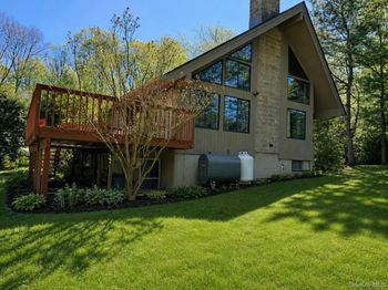 17 Sherwood Road