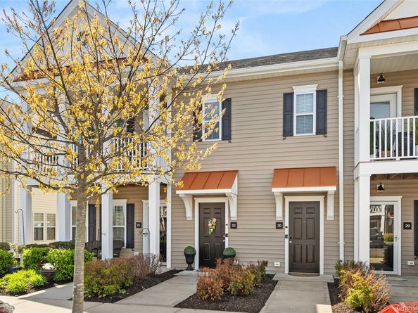 32 Michael Lane, East Islip NY 11730