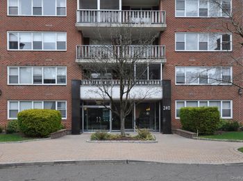 240 Garth Road