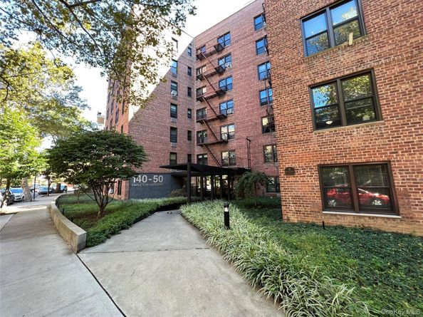 14050 Burden Crescent 2E, Briarwood NY 11435