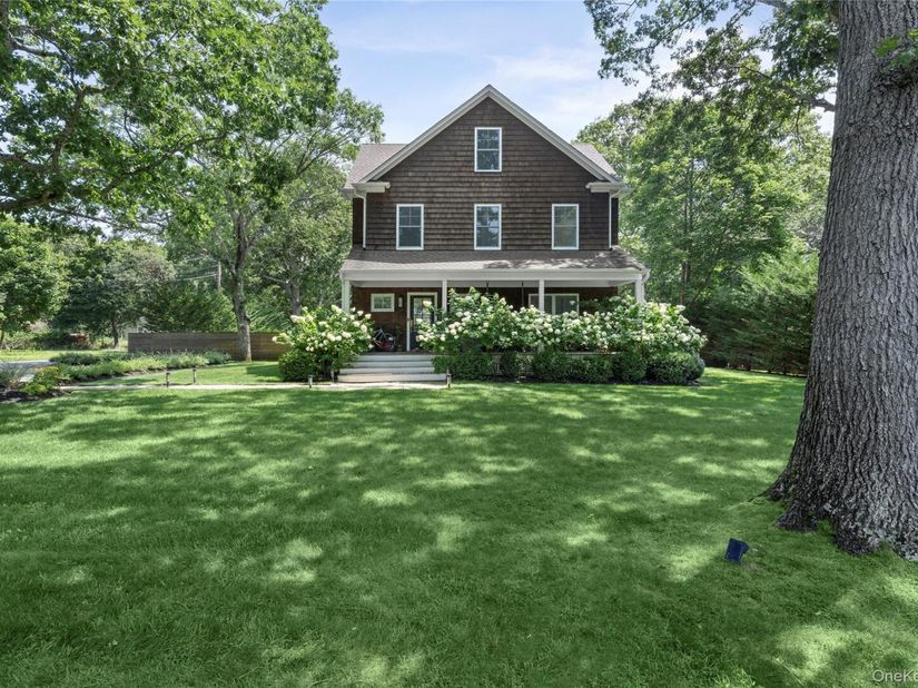 64 Hazelwood Avenue, Westhampton Beach NY 11978