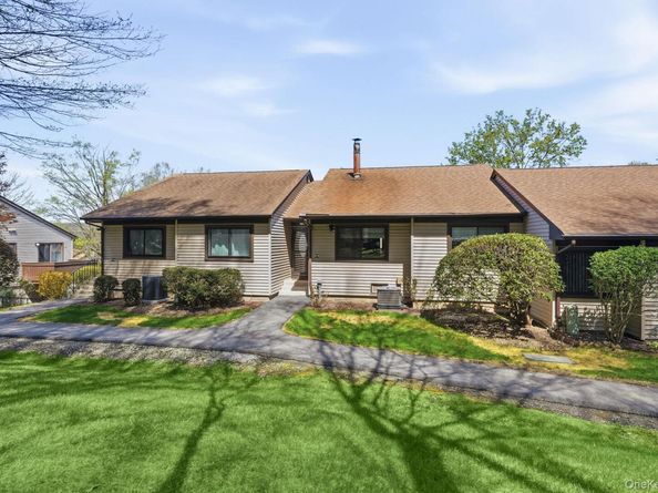 67 Independence Court B, Yorktown Heights NY 10598