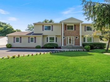 2 Vanderbilt Parkway