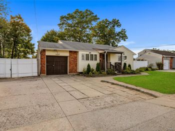318 W 16th Street