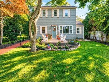 14 Waterview Drive