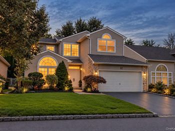 32 Hamlet Drive