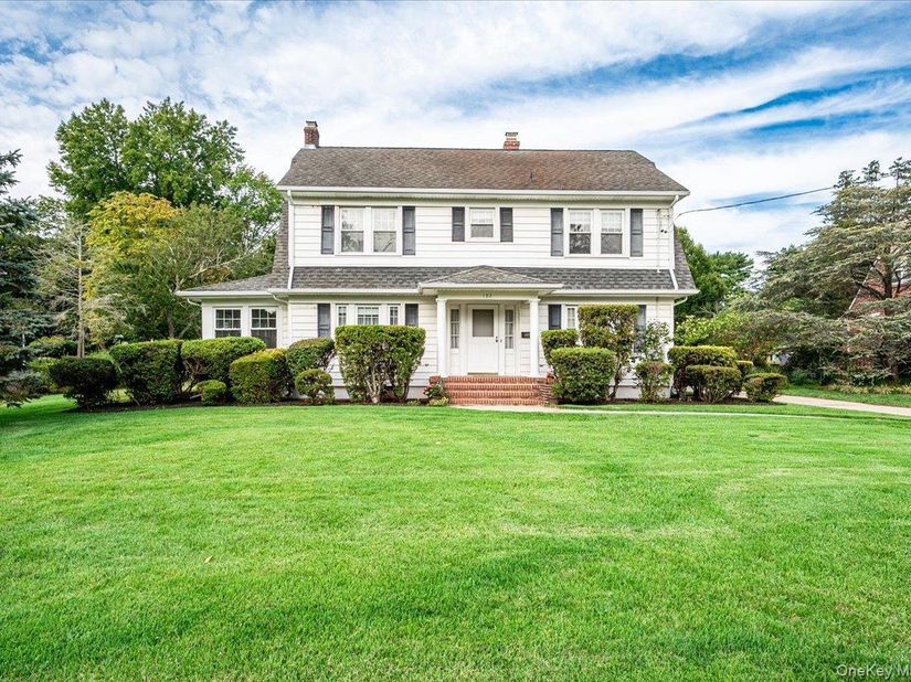 132 Washington Avenue, Patchogue NY 11772