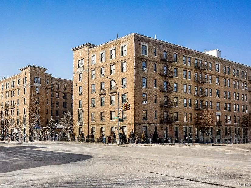 148-09 Northern Boulevard 5K, Flushing NY 11354