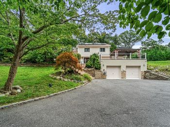 29 Hillside Lane