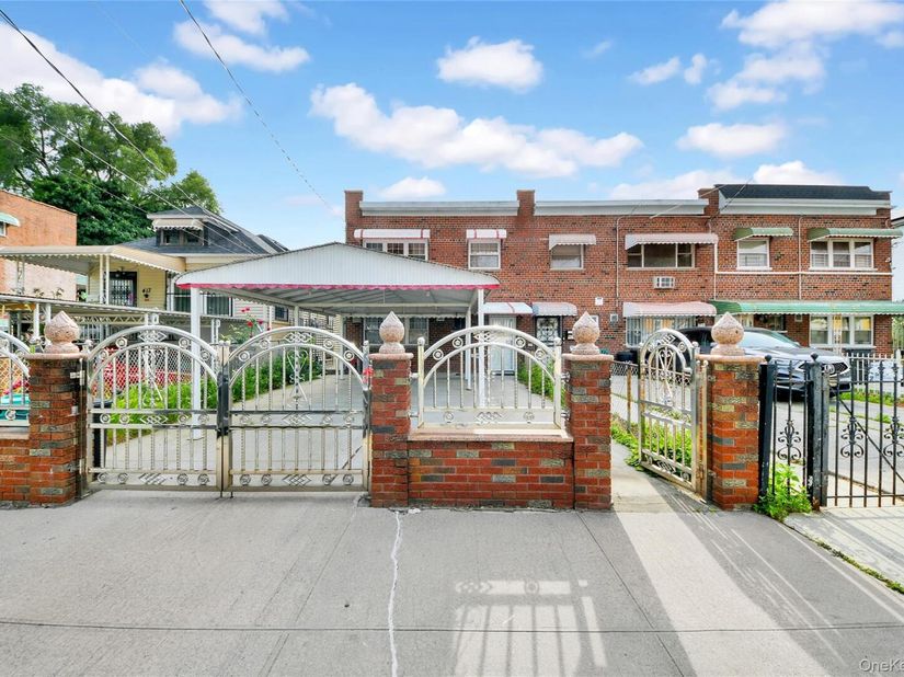 419 Turneur Avenue, Bronx NY 10473