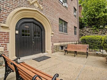 1440 Boston Post Road