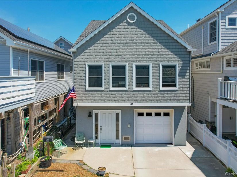 46 Florida Street, Long Beach NY 11561