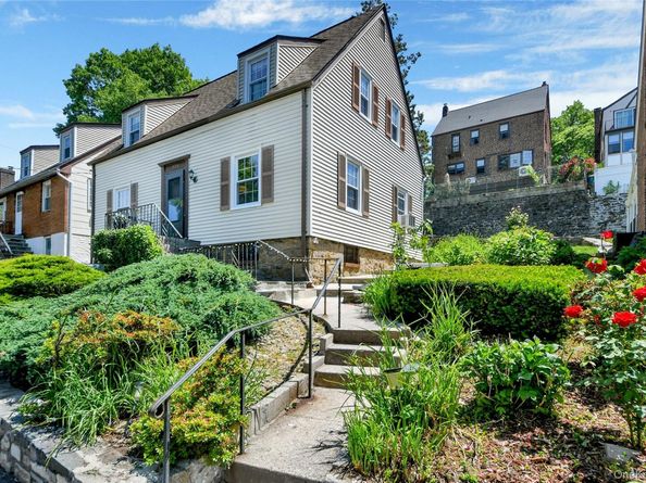 136 Midland Avenue, Yonkers NY 10705