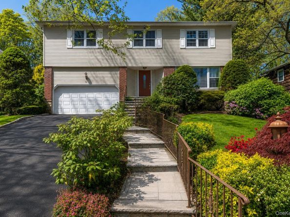 24 Sheldrake Place, New Rochelle NY 10804