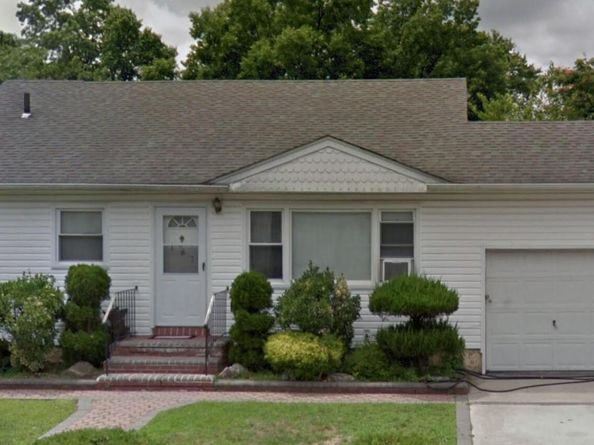 187 Urban Avenue, Westbury NY 11590