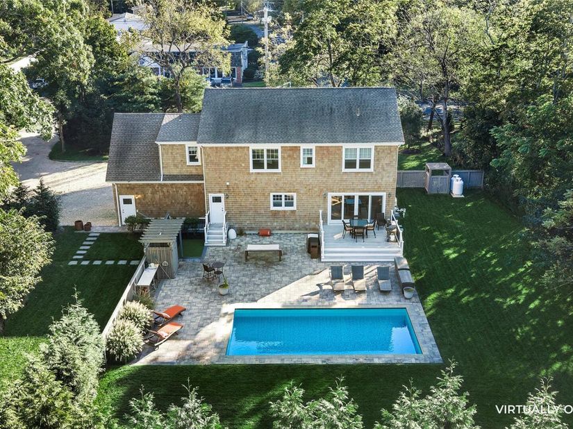 134 Montauk Highway, Westhampton NY 11977