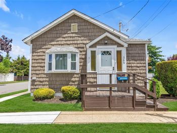 369 Maple Avenue