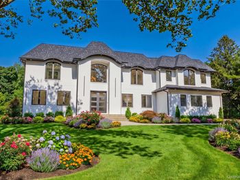 5 Somner Drive