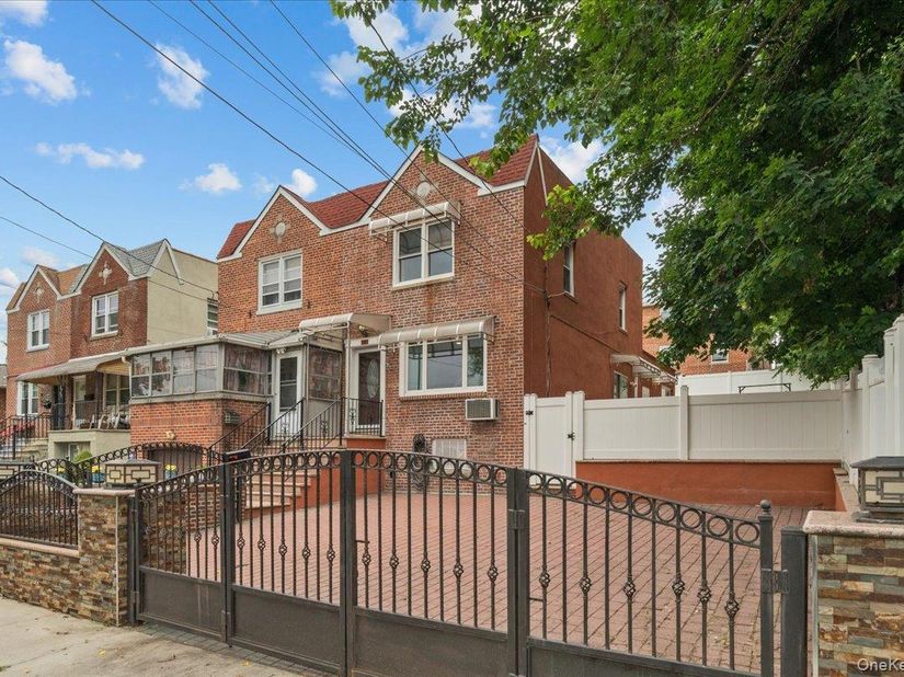 2351 Kingsland Avenue, Bronx NY 10469