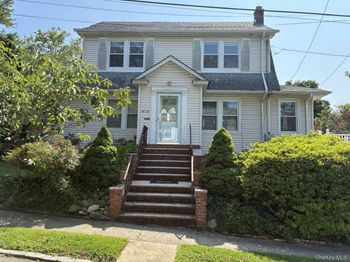 4634 Iris Lane