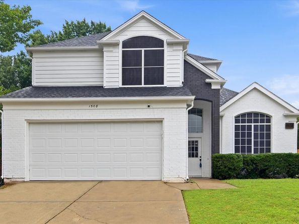 1508  Park Chase Avenue , Arlington Texas 76011