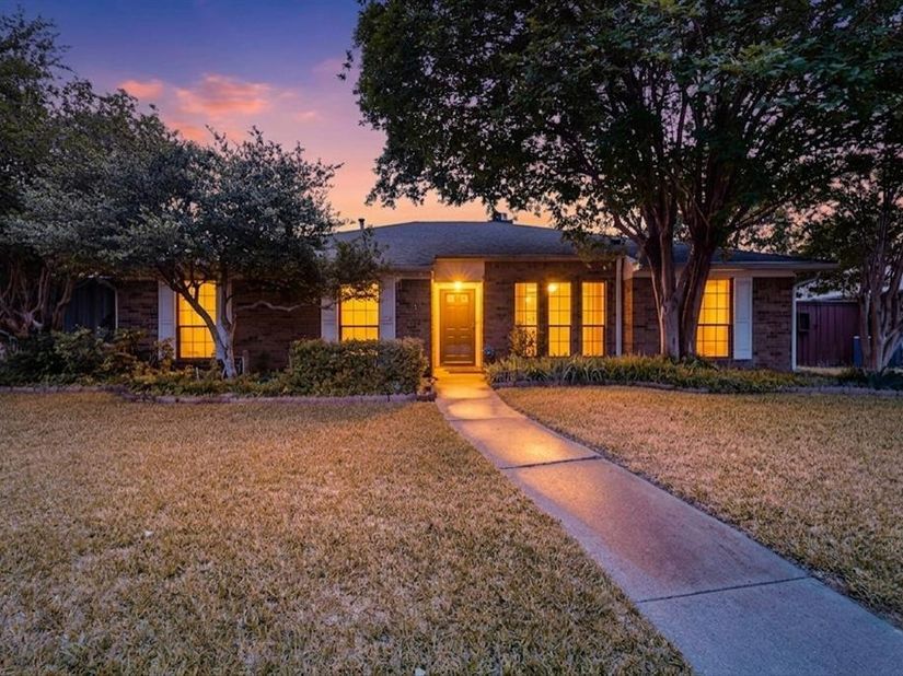 1604  Meadowgate Drive , Richardson Texas 75081
