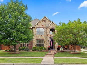 4823  Linda Lane 