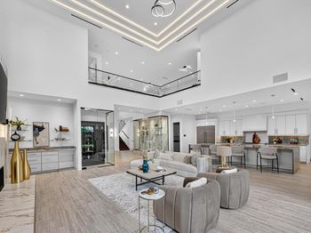 6466  Royal Lane 