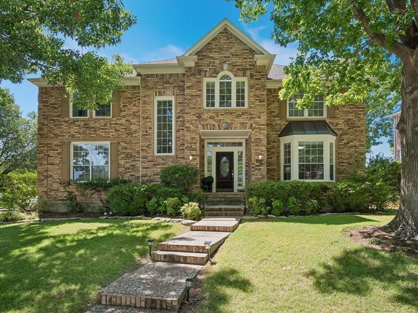 2000  Mulberry Way , Irving Texas 75063