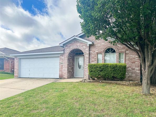 10245  Brea Canyon Road , Fort Worth Texas 76108