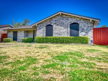 3224  Rockne Lane 