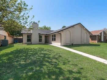 1656  Glenhill Lane 