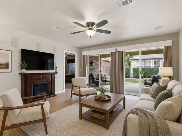 7975  Estancia Drive , Frisco Texas 75036