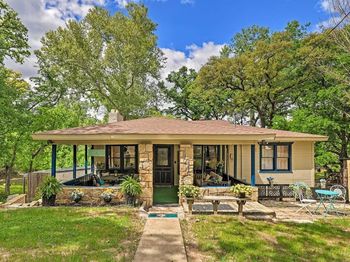 9886  Lake Haven Circle 