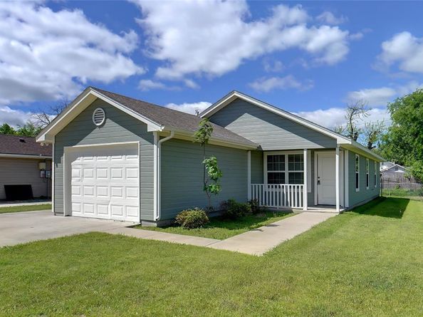 3324  Willing Avenue , Fort Worth Texas 76110