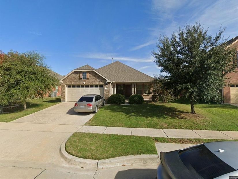 6956  Alcala  , Grand Prairie Texas 75054
