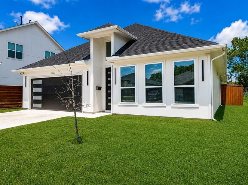 1963  Dennison Street , Dallas Texas 75212