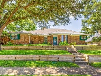 1207  Magnolia Drive 