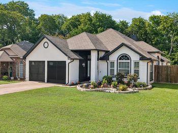 804  Clover Hill Lane 