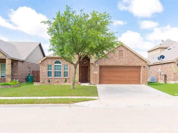 5629  Spirit Lake Drive , Fort Worth Texas 76179