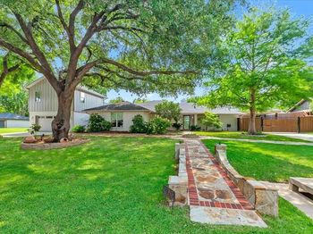 1943  Camelot Drive 
