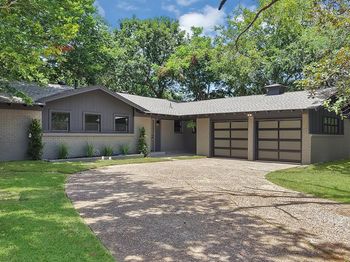 1816  Ridgmar Boulevard 