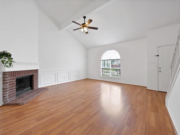 6711  Spur Ridge Court , Arlington Texas 76002