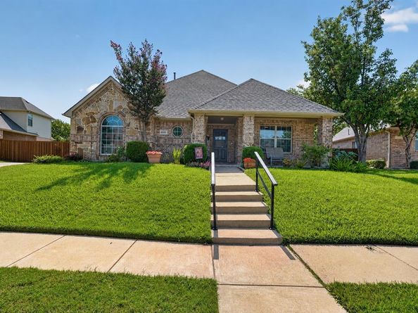 6908  Bradford Estates Drive , Sachse Texas 75048