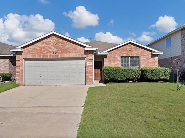 3813  Cane River Road , Fort Worth Texas 76244